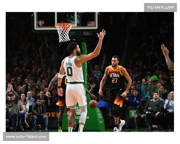 凯尔特人对阵活塞，塔图姆率队巩固东部前列排名